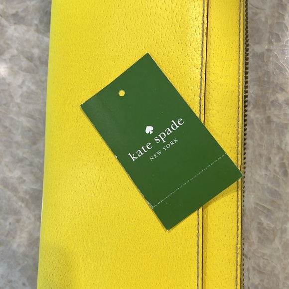 Kate Spade Wallet - Picture 6 of 7